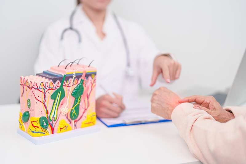 How to Pick the Right Eczema Specialist for You